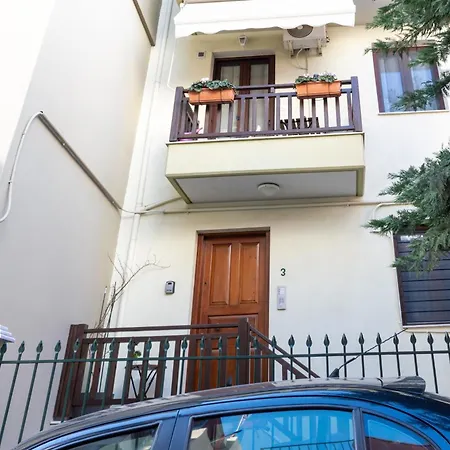 Helen's Little Castle Free Private Parking Thessaloniki