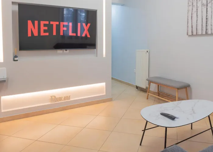 Helen's Little Castle Free Private Parking Appartement *